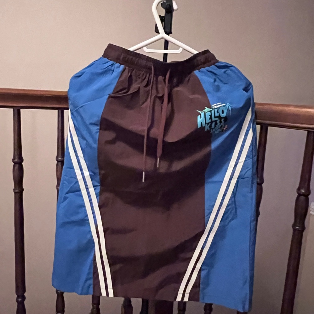 Water proof ，almost new